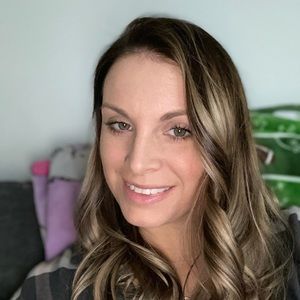 Meet your Posher, Christine